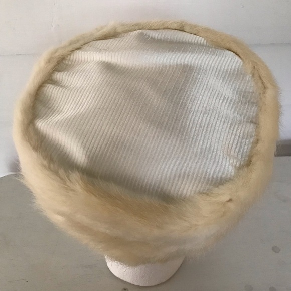 Vintage 1950 White Mink Pillbox Hat Grand Prix Chapeau - Picture 4 of 6